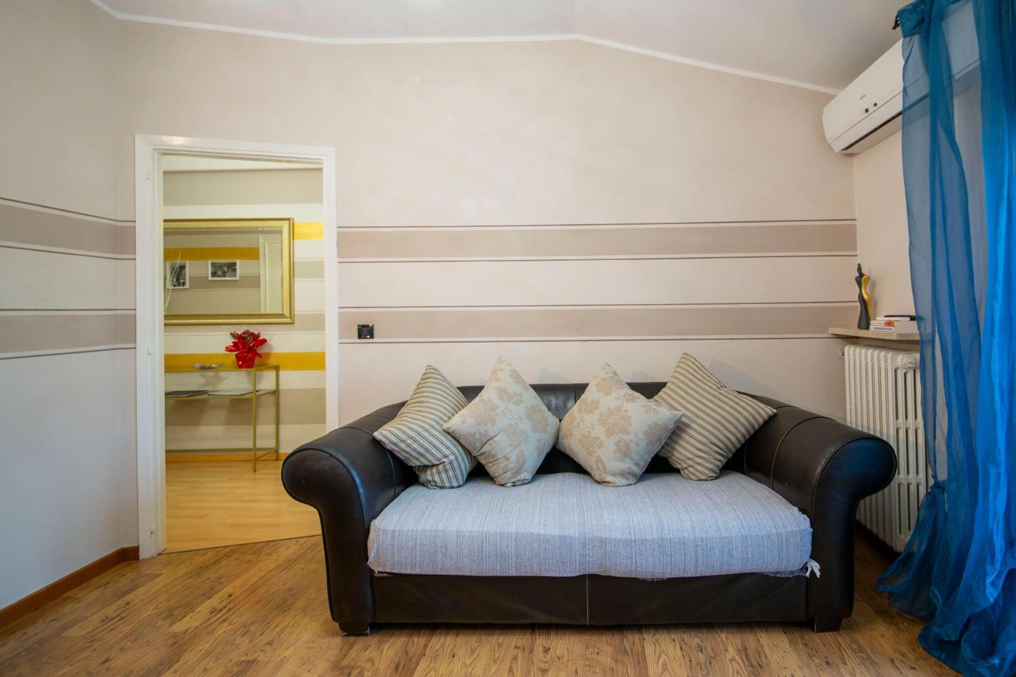 Apartamento Sirmione4U - Domus By The Castle Exterior foto