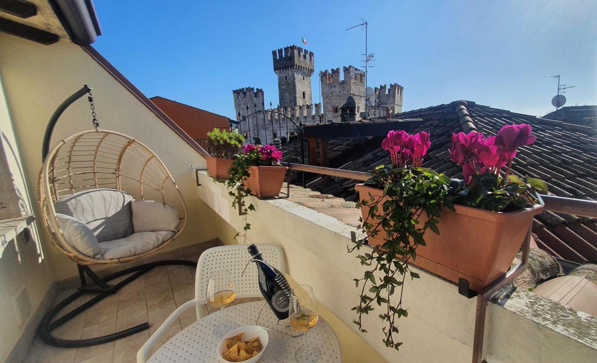Apartamento Sirmione4U - Domus By The Castle Exterior foto